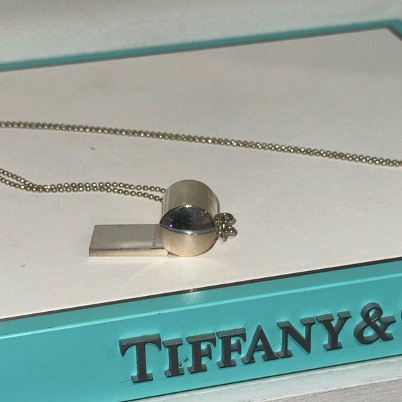 TIFFANY & CO 1837 WHISTLE - STERLING SILVER 100% AUTHENTIC RARE MINT CONDITION - Picture 13 of 16